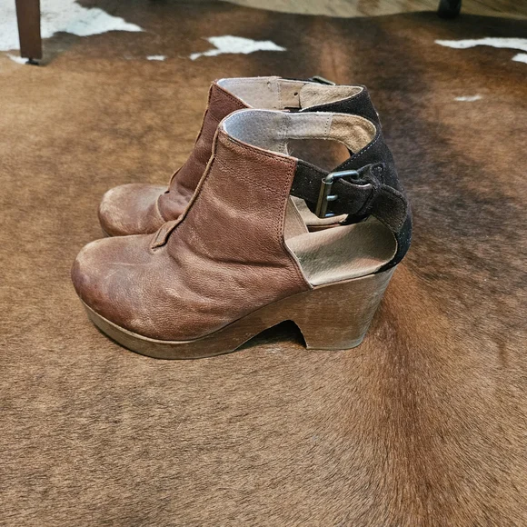 $268 FREE PEOPLE Amber Orchard Clogs 40 9 9.5 - Picture 3 of 4